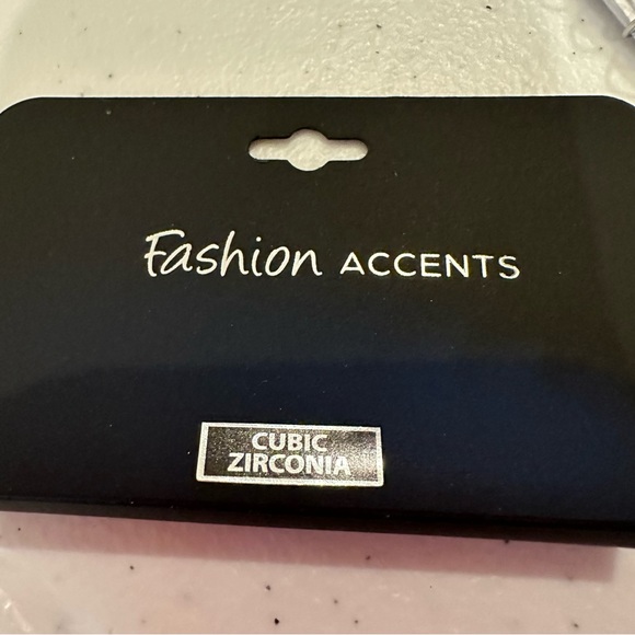 NWT Fashion Accents gold tone multi-strand necklace w/ cubic zirconia charm - Picture 11 of 11